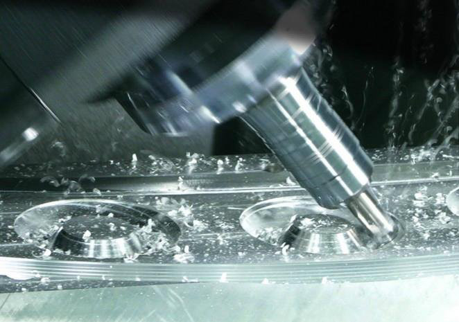 金屬清洗專用消泡劑，還你一個煥然一新的機械設備