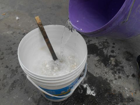 中聯(lián)邦銅拉絲油消泡劑解決泡沫方案