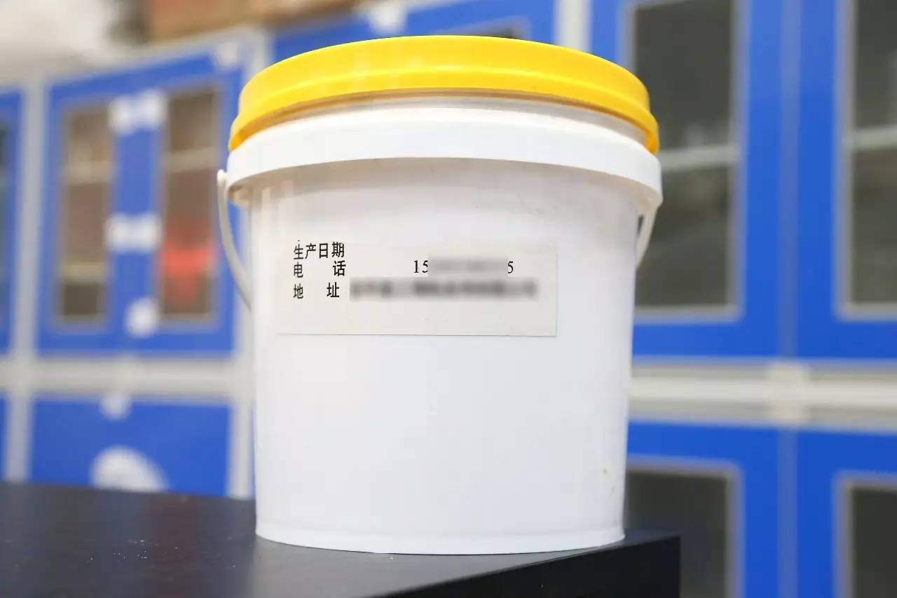 油性膠水用消泡劑，大多數(shù)膠水廠家忽略了這個細(xì)節(jié)