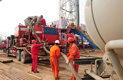 油田固井中使用油田固井消泡劑到底有何作用？