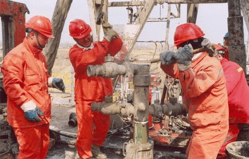 走近“傳說中”的中聯(lián)邦，了解固井砂泥消泡劑暢銷的秘密