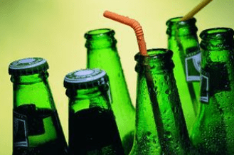 啤酒瓶清洗中加入啤酒瓶清洗消泡劑來提高產(chǎn)品的質(zhì)量！