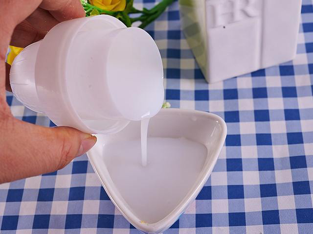 沒有柔順劑消泡劑去除泡，你的柔順劑生產(chǎn)的再好有什么用？