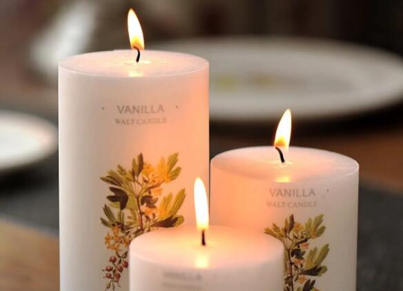 蠟燭生產(chǎn)泡沫太多怎么辦？用蠟燭消泡劑