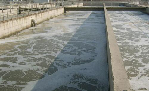 污水處理專用消泡劑在曝氣池中的應用 污水處理專用消泡劑在曝氣池中的應用