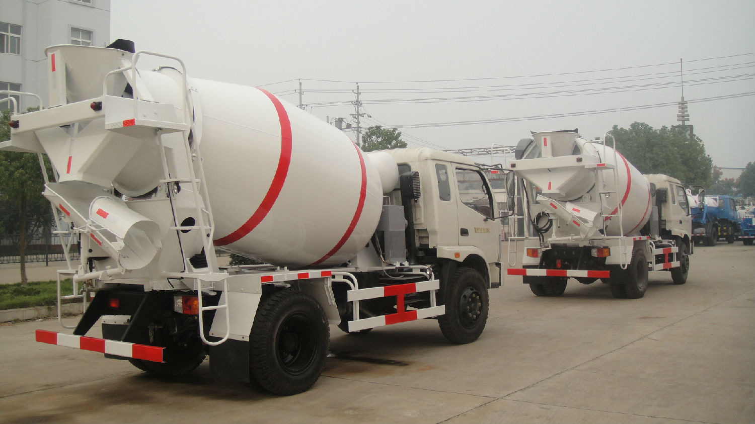 混凝土高效消泡劑在建材行業(yè)廣泛應(yīng)用